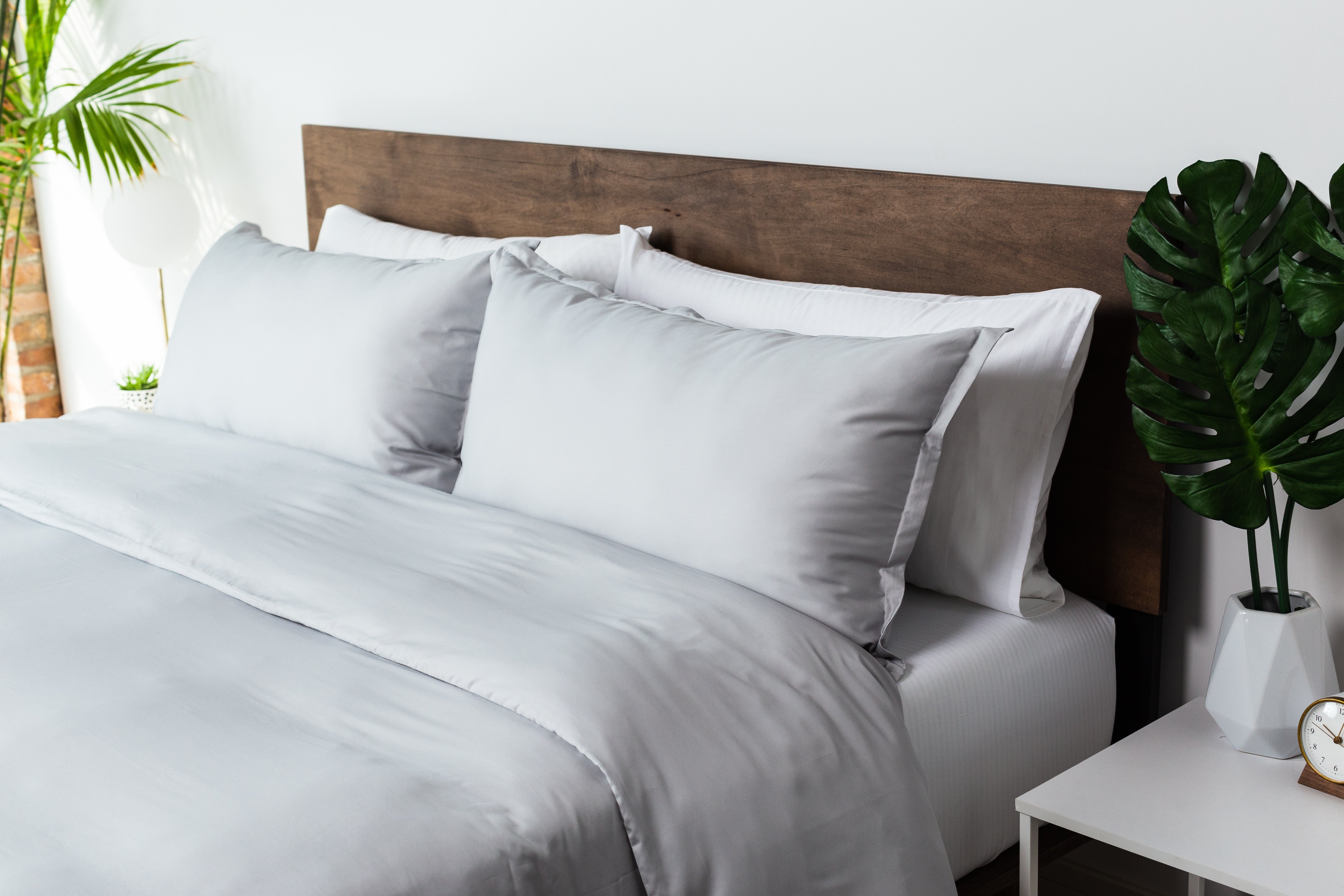 MOLECULE™ PERCALE popular PERFORMANCE SHEETS - Cloud Grey / King Bed Sheets