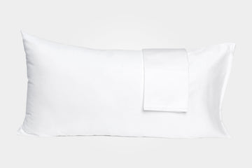 MOLECULE Pillowcases